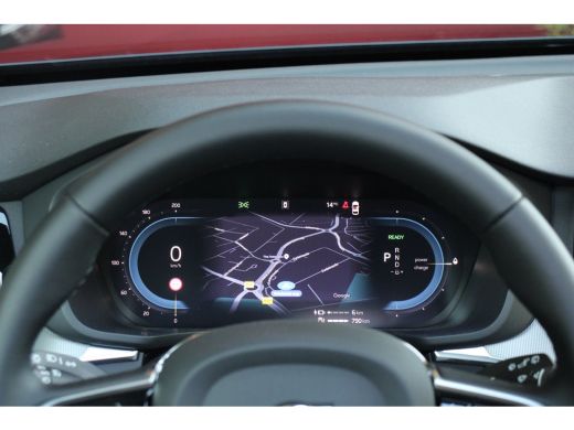 Volvo  XC60 2.0 T6 Plug-in hybrid AWD Plus Dark | Trekhaak | Camera | Panoramadak | Pilot Assist | Memory seats ActivLease financial lease