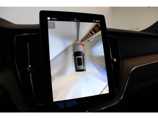 Volvo  XC60 T6 350PK Ultra Bright | Luchtvering | 21" | Pano-dak | Head up display | Adap Cruise ActivLease financial lease