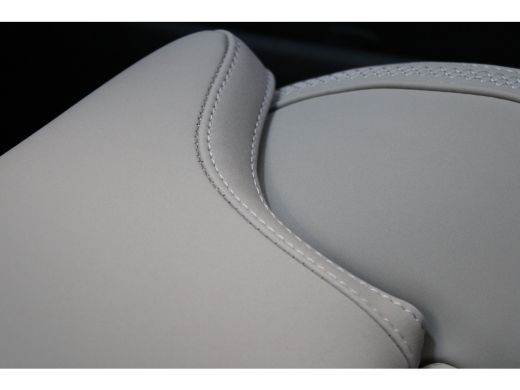 Volvo  XC60 T6 350PK Ultra Bright | Luchtvering | 21" | Pano-dak | Head up display | Adap Cruise ActivLease financial lease