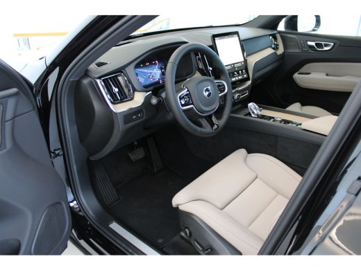 Volvo  XC60 T6 350PK Ultra Bright | Luchtvering | 21" | Pano-dak | Head up display | Adap Cruise ActivLease financial lease