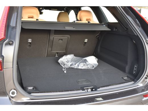 Volvo  XC60 T6 Plus Dark | Luchtvering | Trekhaak | 360cam | Nappaleder | ActivLease financial lease