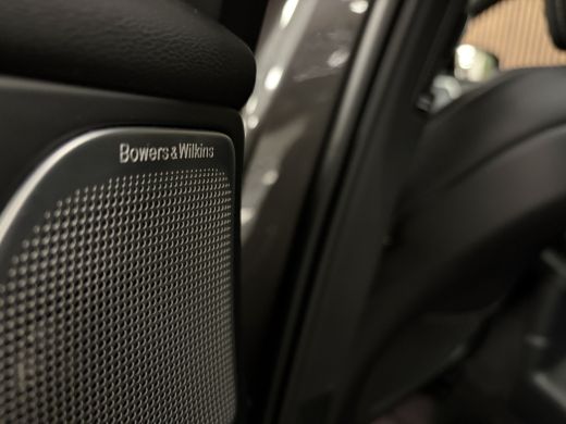 Volvo  XC60 T8 AWD Recharge Ultimate Dark Heico volledig+Polestar en Vol! | Luchtvering | Bowers & Wilkins | ... ActivLease financial lease