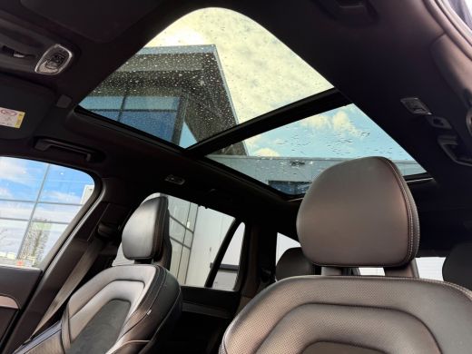 Volvo  XC90 2.0 T8 Recharge AWD R-Design Pano-H&K-ACC-Head up-Keyless-Trekhaak ActivLease financial lease