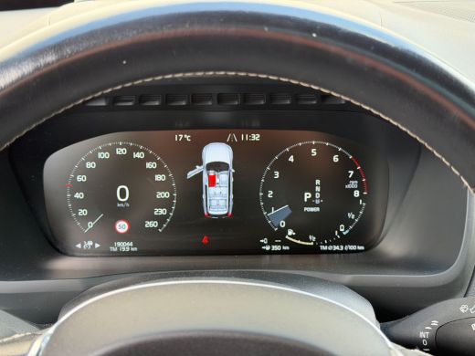 Volvo  XC90 2.0 T8 Recharge AWD R-Design Pano-H&K-ACC-Head up-Keyless-Trekhaak ActivLease financial lease