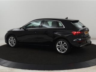 Audi A3 30 TFSI Business edition | Sportstoelen | Trekhaak | Carplay | 17'' | Navigatie | Virtual Cockpit...