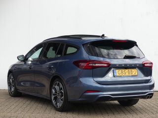 Ford Focus 1.0 EcoBoost Hybrid 155PK ST Line X | PANORAMADAK | STOEL+STUUR+VOORRUITVERWARMING | ADAPTIEVE CR...