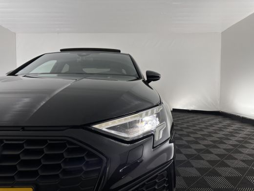 Audi A3 Limousine 35 TFSI S-Line Edition (INCL-BTW) Aut. *PANO | LEATHER-FABRIC | FULL-LED | AMBIENTLIGHT... ActivLease financial lease