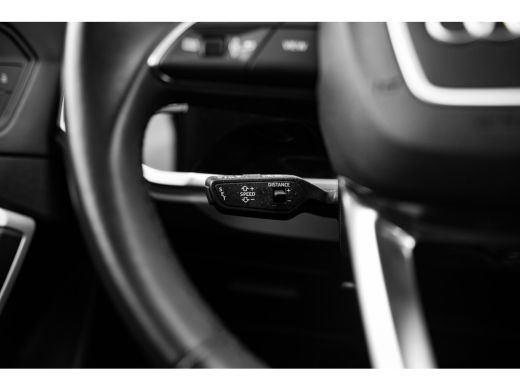 Audi Q3 Advanced Edition ActivLease financial lease