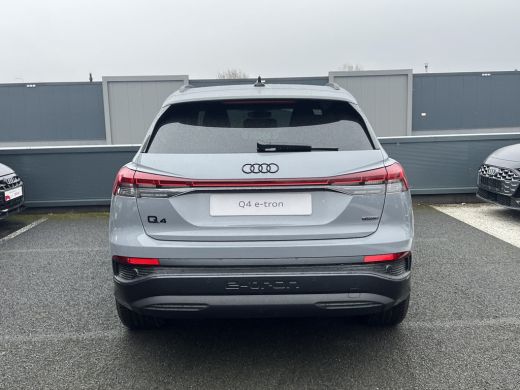 Audi Q4 e-tron 45 quattro Advanced edition 82 kWh ActivLease financial lease