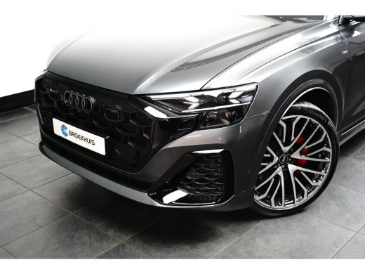 Audi Q8 60 TFSI e quattro Pro Line S Competition 490PK | Trekhaak | Panorama Dak | Supersport Stoelen Inc... ActivLease financial lease