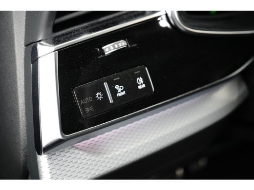 Audi Q8 60 TFSI e quattro Pro Line S Competition 490PK | Trekhaak | Panorama Dak | Supersport Stoelen Inc... ActivLease financial lease