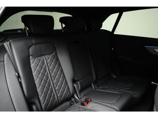 Audi Q8 60 TFSI e quattro Pro Line S Competition 490PK | Trekhaak | Panorama Dak | Supersport Stoelen Inc... ActivLease financial lease