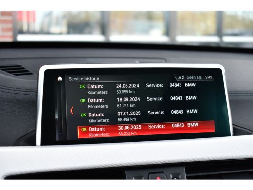 BMW X1 xDrive25e M-Sport Pano El-zetels Camera Carplay El-klep Shadowline ActivLease financial lease