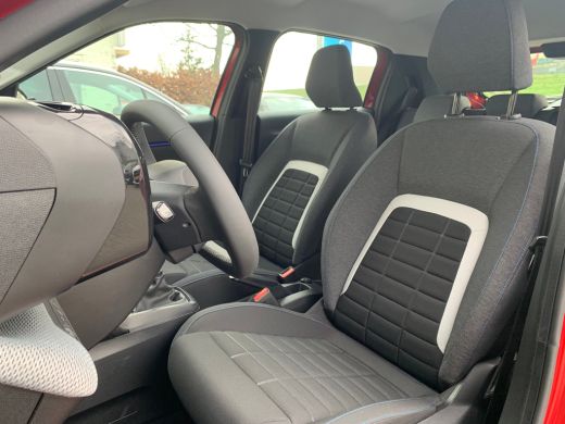 Citroën C3 1.2 Turbo 100pk Plus Airco | AppleCarplay/ Android Auto | Cruise Control | DAB | Nieuw! | ActivLease financial lease