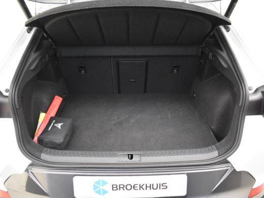 CUPRA Formentor 1.4 e-Hybrid VZ Performance 245pk | Trekhaak | Panorama dak | Elektri bestuurdersstoel met memory... ActivLease financial lease