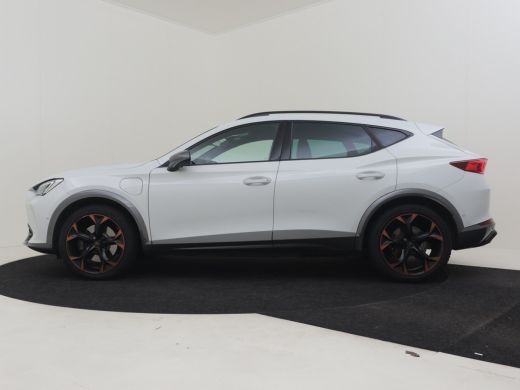 CUPRA Formentor 1.4 e-Hybrid VZ Performance 245pk | Trekhaak | Panorama dak | Elektri bestuurdersstoel met memory... ActivLease financial lease