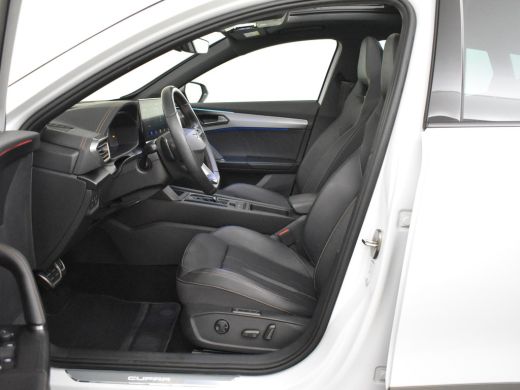 CUPRA Formentor 1.4 e-Hybrid VZ Performance 245pk | Trekhaak | Panorama dak | Elektri bestuurdersstoel met memory... ActivLease financial lease