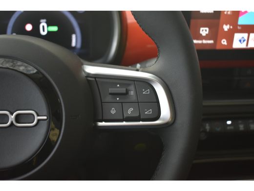 Fiat 600e Urban 54 kWh 156pk | Navigatie by App | Keyless-Entry | Achteruitrijcamera | Parkeersensoren | Do... ActivLease financial lease