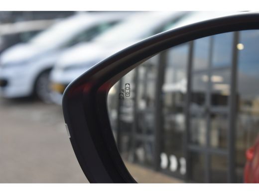 Fiat 600e Urban 54 kWh 156pk | Navigatie by App | Keyless-Entry | Achteruitrijcamera | Parkeersensoren | Do... ActivLease financial lease