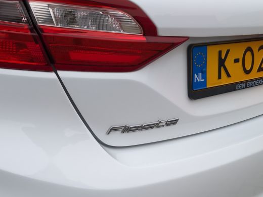 Ford Fiesta 1.0 EcoBoost Connected | NL-Auto | Cruise control | Airco | | Airco | Bluetooth telefoonvoorberei... ActivLease financial lease