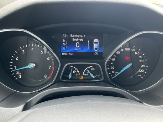 Ford Focus 1.5 ST-Line 1e Eigenaar Nav/Cruise 18 Inch Pdc NL-Auto UITSTRALING! ActivLease financial lease