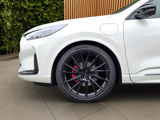 Ford Kuga 2.5 PHEV Broekhuis Black Sound Edition | Uniek! | 21'' VOSSEN | Verlaagd | Pano | Trekhaak | Gord... ActivLease financial lease