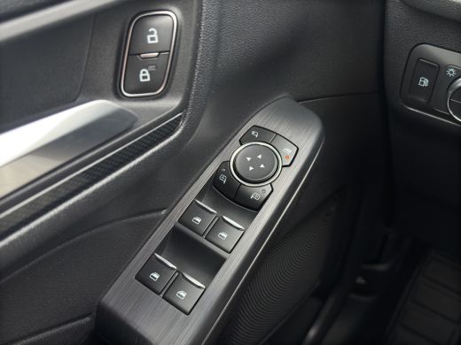 Ford Kuga 2.5 PHEV ST-Line | Adap. Cruise | Trekhaak | Apple Carplay | Navigatie | | Achteruitrijcamera | C... ActivLease financial lease