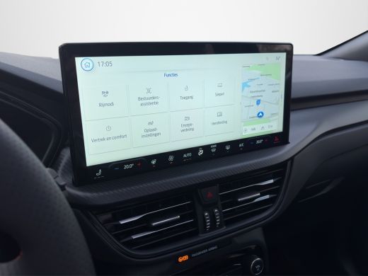 Ford Kuga Plug-In Hybrid ST-Line X 243pk | Black-, Winter Pack | Pano | Elek. Trekhaak | Matrix LED | ActivLease financial lease