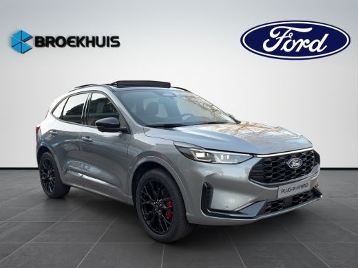 Ford Kuga Plug-In Hybrid ST-Line X 243pk | Black-, Winter Pack | Pano | Elek. Trekhaak | Matrix LED | ActivLease financial lease