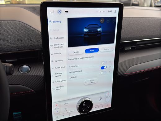 Ford Mustang Mach-E Mach-E Extended Premium RWD 88 kWh | Achteruitrijcamera | Apple Carplay/Android Auto|telefooninte... ActivLease financial lease