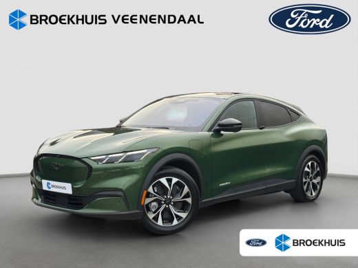 Ford Mustang Mach-E Mach-E Standard RWD 75 kWh | Achteruitrijcamera | Cruise control adaptief met Stop&Go en stuurhul...