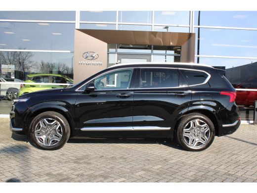 Hyundai Santa Fe Premium Plus Sky | 19-inch lichtmetalen velgen met 235/55 R19-banden | Actieve rijbaanassistentie... ActivLease financial lease