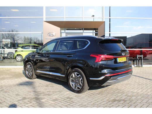 Hyundai Santa Fe Premium Plus Sky | 19-inch lichtmetalen velgen met 235/55 R19-banden | Actieve rijbaanassistentie... ActivLease financial lease