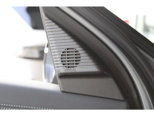 Jeep Compass 1.2 e-Hybrid First Edition | Ledere bekleding | Schuif-kanteldak | Stoelventilatie voor | 360 Cam... ActivLease financial lease