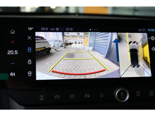 Jeep Compass 1.2 e-Hybrid First Edition | Ledere bekleding | Schuif-kanteldak | Stoelventilatie voor | 360 Cam... ActivLease financial lease