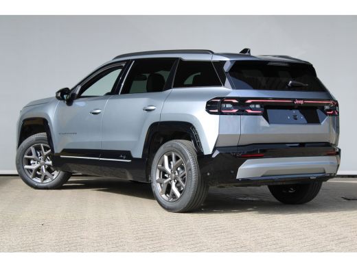 Jeep Compass 1.2 e-Hybrid First Edition | Ledere bekleding | Schuif-kanteldak | Stoelventilatie voor | 360 Cam... ActivLease financial lease