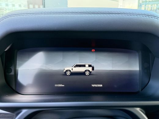 Land Rover Defender D250 110 X-Dynamic SE GRIJS KENTEKEN | Cold Climate | El. trekhaak | Pano | Black Pack | 12-Voudi... ActivLease financial lease