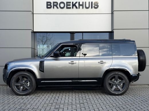 Land Rover Defender D250 110 X-Dynamic SE GRIJS KENTEKEN | Cold Climate | El. trekhaak | Pano | Black Pack | 12-Voudi... ActivLease financial lease