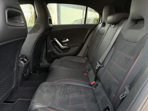 Mercedes-Benz A-Klasse Aut. 180 Business Sol. AMG Sport | Navi | Camera | Sfeer Verlicting | ActivLease financial lease
