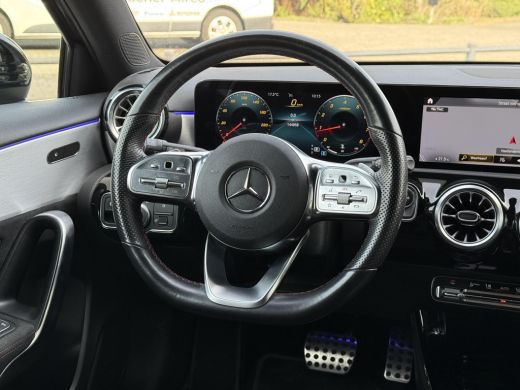 Mercedes-Benz A-Klasse Aut. 180 Business Sol. AMG Sport | Navi | Camera | Sfeer Verlicting | ActivLease financial lease