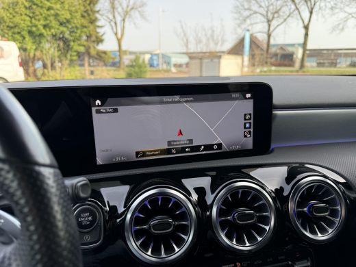 Mercedes-Benz A-Klasse Aut. 180 Business Sol. AMG Sport | Navi | Camera | Sfeer Verlicting | ActivLease financial lease