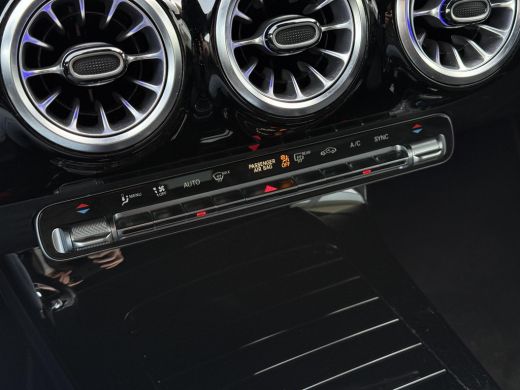 Mercedes-Benz A-Klasse Aut. 180 Business Sol. AMG Sport | Navi | Camera | Sfeer Verlicting | ActivLease financial lease
