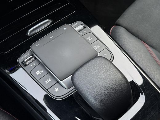 Mercedes-Benz A-Klasse Aut. 180 Business Sol. AMG Sport | Navi | Camera | Sfeer Verlicting | ActivLease financial lease