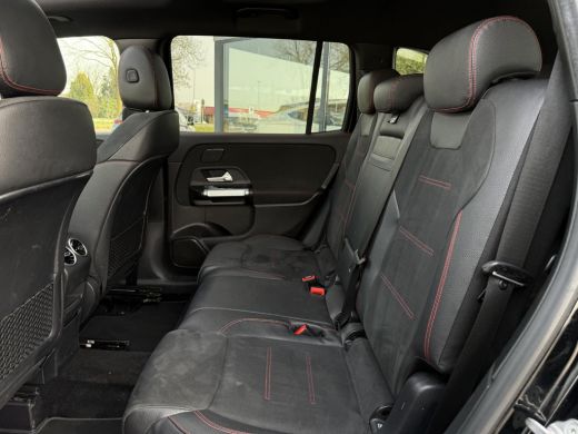 Mercedes-Benz GLB Aut. 180 Sol. AMG Edition | Burmester | Panorama | Camera | Multibeam LED | Sfeerverlichting | ActivLease financial lease