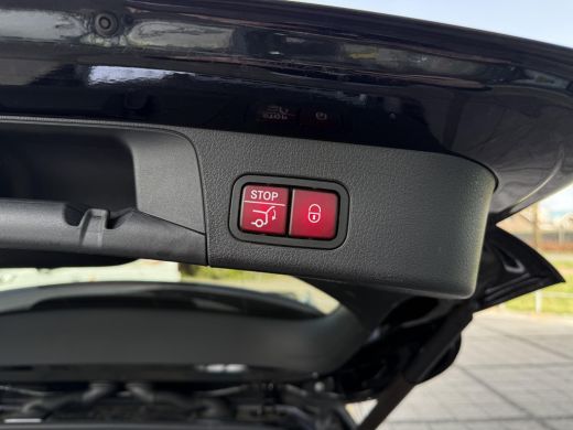 Mercedes-Benz GLB Aut. 180 Sol. AMG Edition | Burmester | Panorama | Camera | Multibeam LED | Sfeerverlichting | ActivLease financial lease