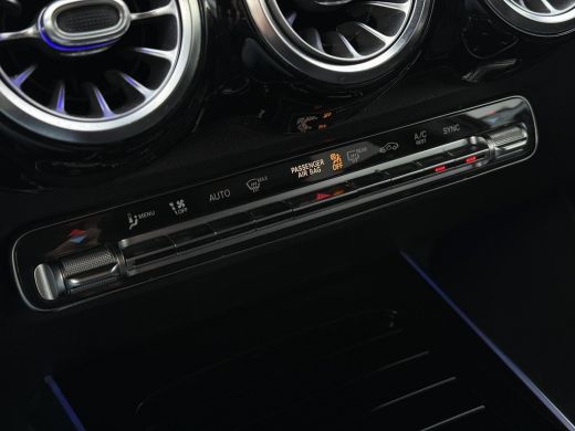 Mercedes-Benz GLB Aut. 180 Sol. AMG Edition | Burmester | Panorama | Camera | Multibeam LED | Sfeerverlichting | ActivLease financial lease