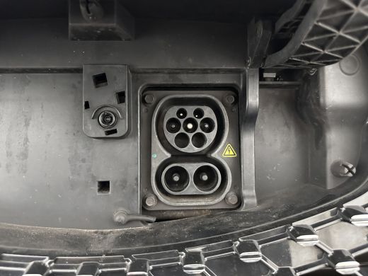 MG ZS EV EV Luxury 45 kWh {SOH-90%} (INCL-BTW) Aut. *PANO | LEATHER | CCS-FASTLOADER | KEYLESS | NAVI-FULL... ActivLease financial lease