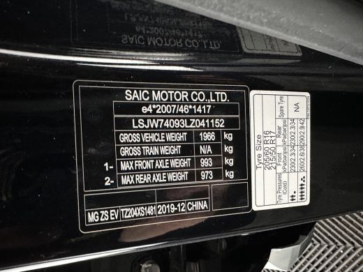 MG ZS EV EV Luxury 45 kWh {SOH-90%} (INCL-BTW) Aut. *PANO | LEATHER | CCS-FASTLOADER | KEYLESS | NAVI-FULL... ActivLease financial lease