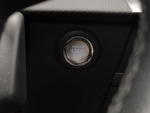 Opel Astra Sports Tourer 1.6 Turbo Hybrid | Adap. Cruise | Apple Carplay | Parkeersensoren | 17 inch | Airco... ActivLease financial lease