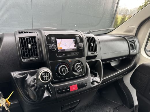 Opel Movano 2.2D 140 PK 3.5T / L3H2 / 49.954 KM / 3 TONS TREKHAAK / IMPERIAAL + LADDER / CAMERA / CRUISE / AIRCO ActivLease financial lease